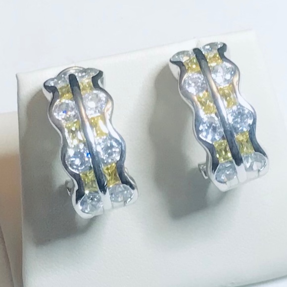 Vintage Ivana Trump Sterling Silver & CZ Huggie Earrings - Picture 2 of 13